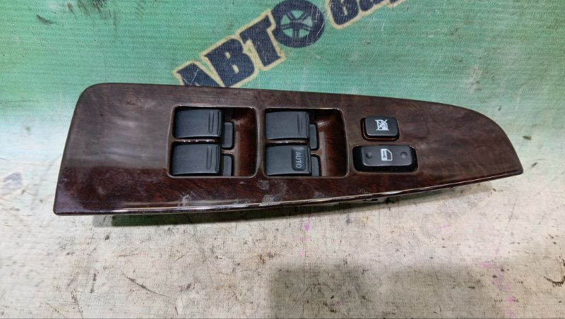Пульт стеклоподъемника TOYOTA MARK II GX100 1G-FE 1996 передний правый (б/у)