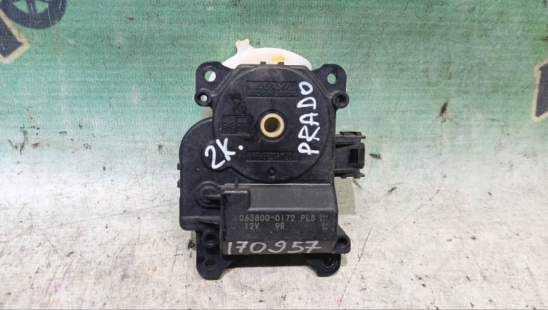 Сервопривод заслонок печки TOYOTA Land Cruiser Prado TRJ150W 2TR-FE 2014 (б/у)