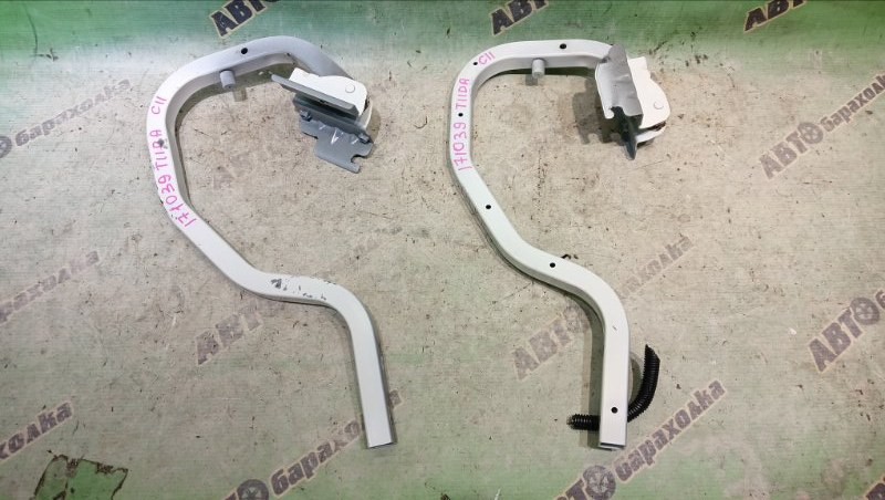 ПЕТЛЯ КРЫШКИ БАГАЖНИКА NISSAN TIIDA LATIO SC11 HR15 2004 (б/у)