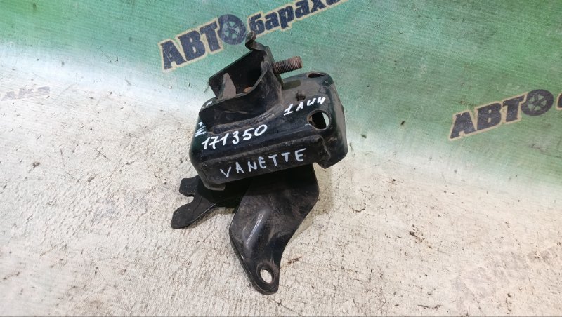 Подушка двигателя NISSAN VANETTE SKP2TN L8 2015 (б/у)