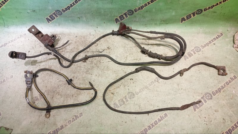 Клемма MAZDA BONGO SE88M F8 1986 (б/у)