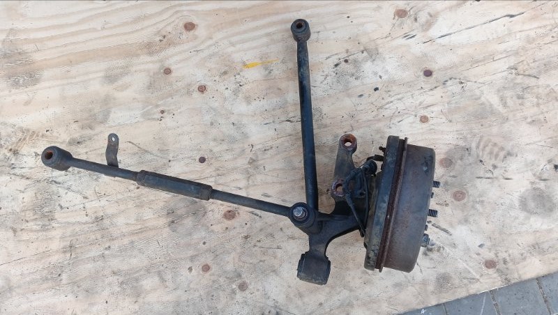 Ступица TOYOTA CALDINA ST210G 3S-FE 2000 задняя правая (б/у)