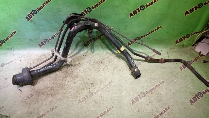 Горловина топливного бака TOYOTA PRIUS ZVW30 2ZR-FXE 2012 (б/у)