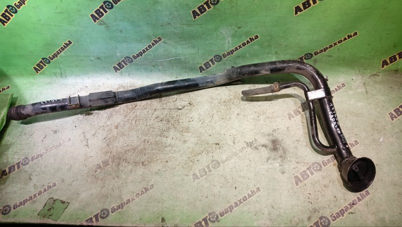 Горловина топливного бака NISSAN CARAVAN DWGE25 ZD30(DDTI) 2007 (б/у)