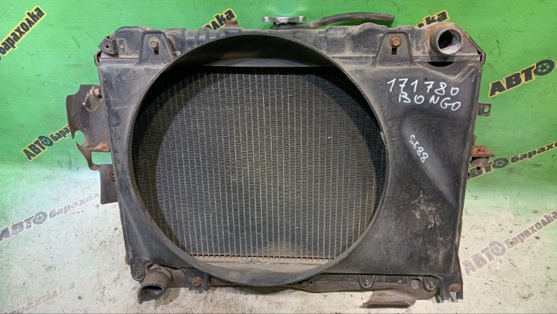 Радиатор основной MAZDA BONGO SE88T F8 1995 (б/у)