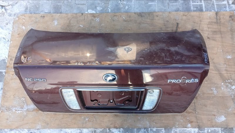 Крышка багажника TOYOTA PROGRES JCG10 1JZ-GE 1998 (б/у)