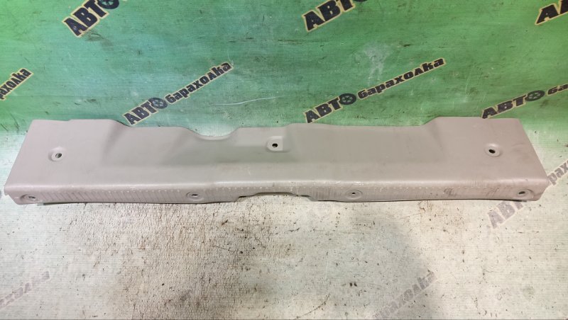 Накладка замка багажника MAZDA DEMIO DW3W B3 1998 (б/у)