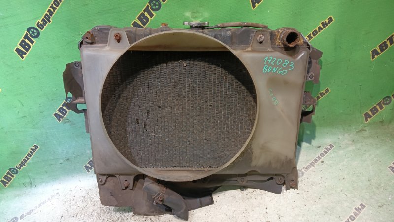 Радиатор основной MAZDA BONGO SE88M F8 1986 (б/у)