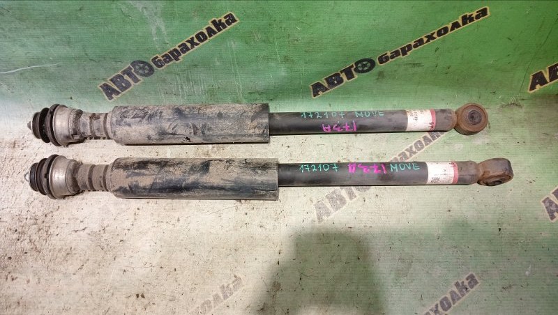 Амортизатор DAIHATSU MOVE LA100S KF-VE3 2013 задний (б/у)