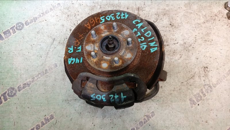 Ступица TOYOTA CALDINA ST210G 3S-FE 2000 передняя правая (б/у)
