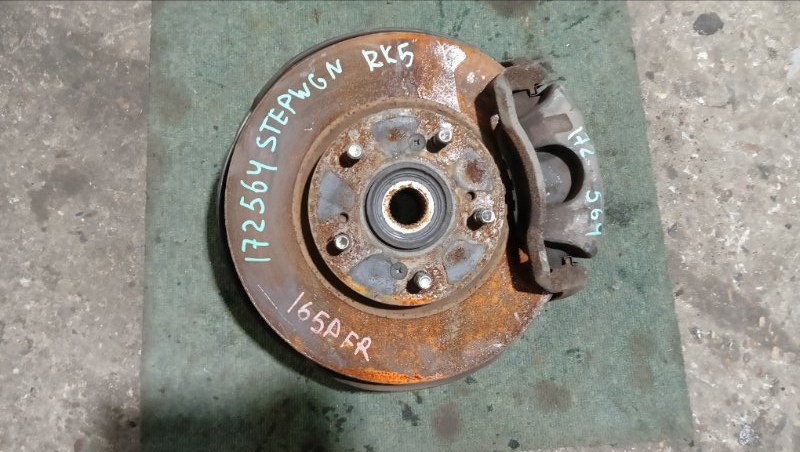 Ступица HONDA STEPWGN RK5 R20A 2011 передняя правая (б/у)