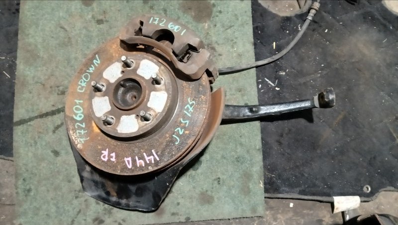 Ступица TOYOTA CROWN JZS175 2JZ-FSE 2001 передняя правая (б/у)