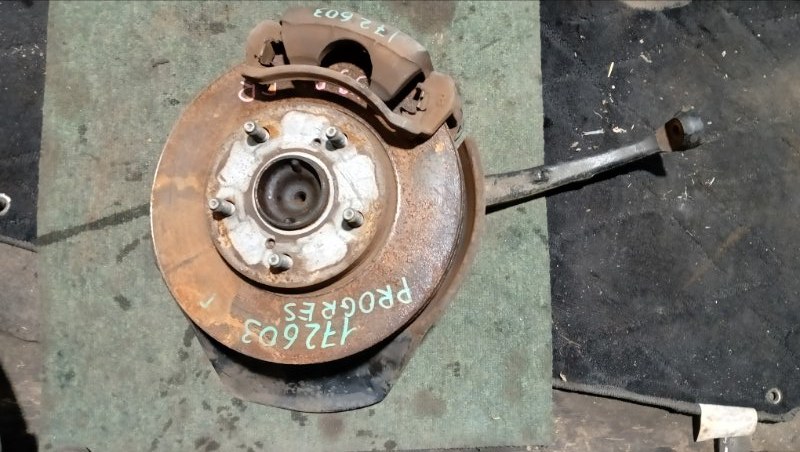Ступица TOYOTA PROGRES JCG10 1JZ-GE 2000 передняя правая (б/у)