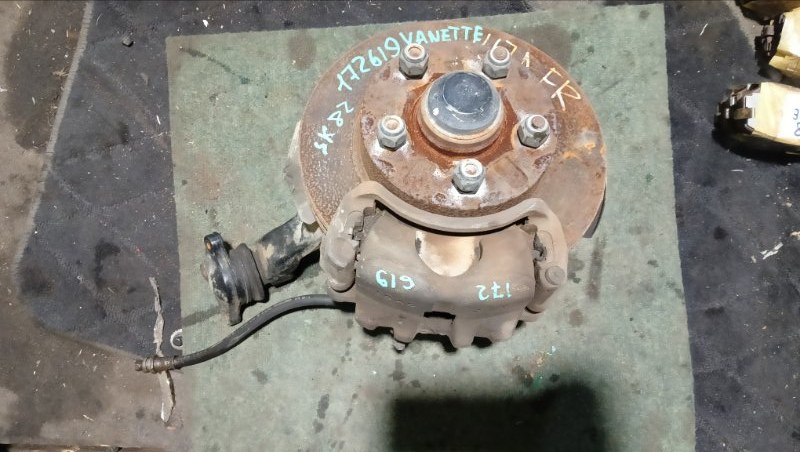 Ступица NISSAN VANETTE SK82VN F8 2007 передняя правая (б/у)