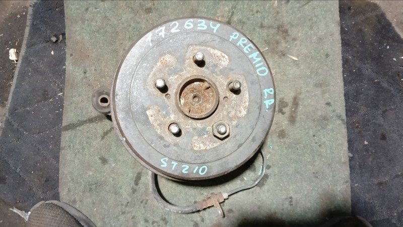 Ступица TOYOTA CORONA PREMIO ST210 3S-FSE 1998 задняя правая (б/у)