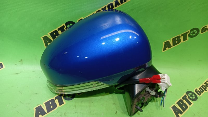 Зеркало TOYOTA RACTIS NSP120 1NR-FE 2011 правое (б/у)