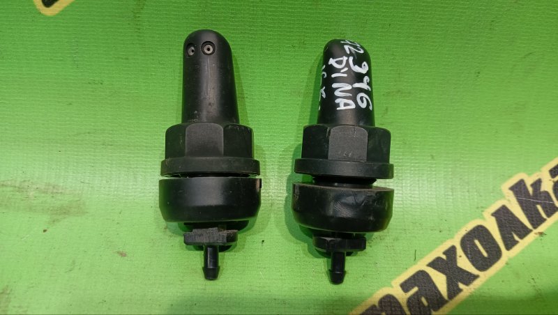 ФОРСУНКА ОМЫВАТЕЛЯ TOYOTA DYNA KDY231 1KD-FTV 2015 (б/у)