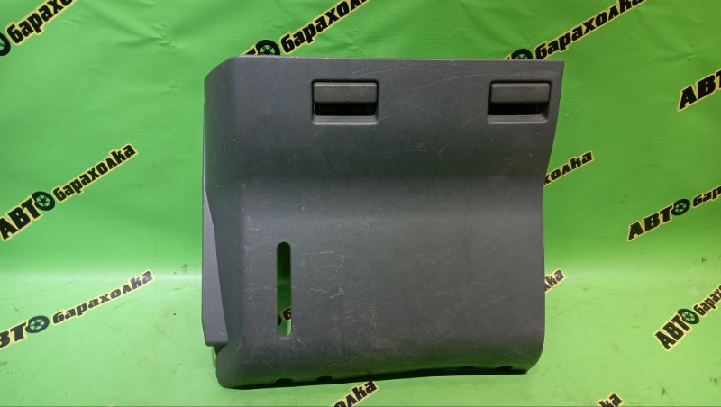 Бардачок в панель MITSUBISHI CANTER FB511B 4M40 1996 (б/у)