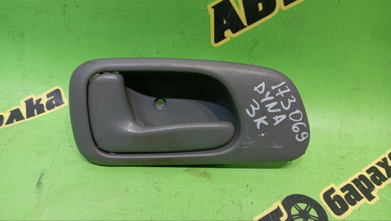 Ручка двери внутренняя TOYOTA DYNA KDY231 1KD-FTV 2015 передняя левая (б/у)