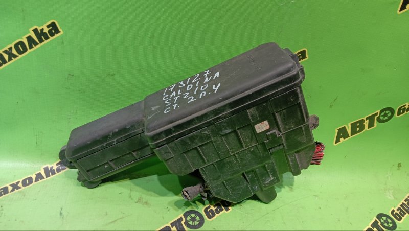 Блок предохранителей TOYOTA CALDINA ST210G 3S-FE 2000 (б/у)