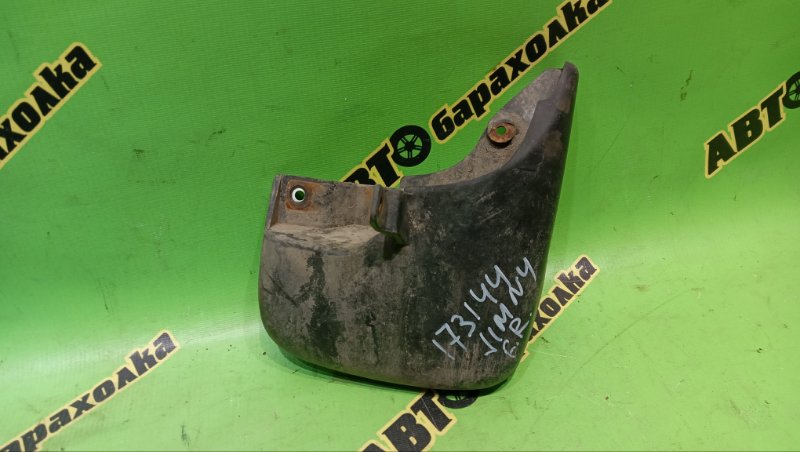 Брызговик SUZUKI JIMNY JB23W K6A 2011 передний правый (б/у)