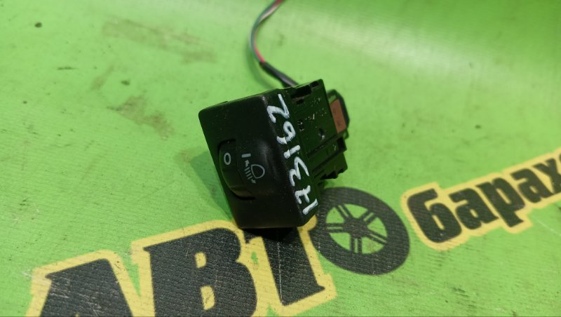 Кнопка регулировки фар TOYOTA RACTIS NSP120 1NR-FE 2011 (б/у)