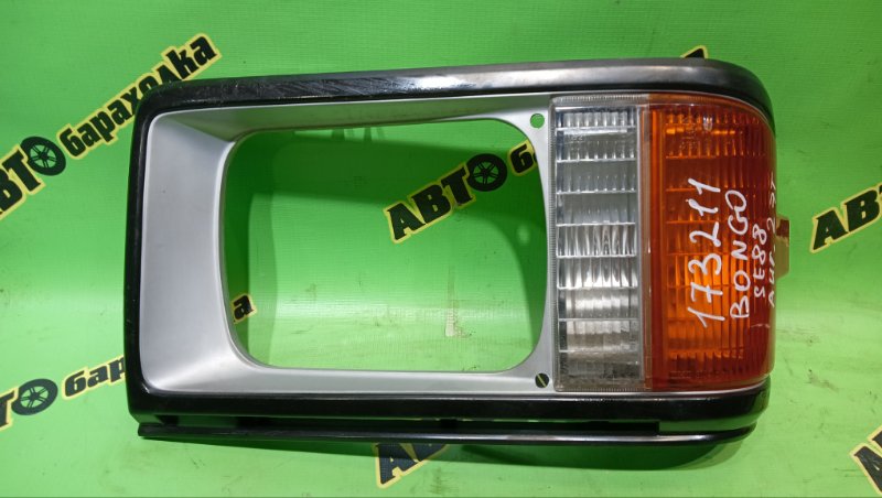 Габарит MAZDA BONGO SE88M F8 1986 левый (б/у)