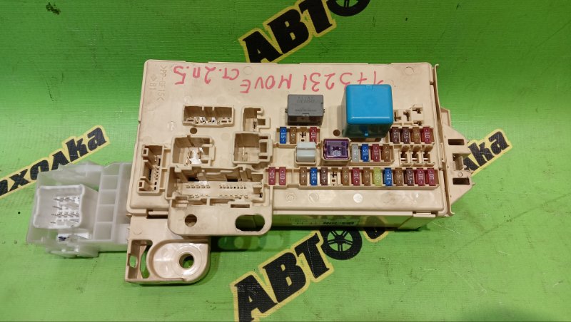 Блок предохранителей DAIHATSU MOVE LA100S KF-VE3 2013 (б/у)