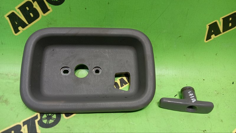 Ручка задней двери NISSAN CARAVAN DWGE25 ZD30(DDTI) 2007 (б/у)