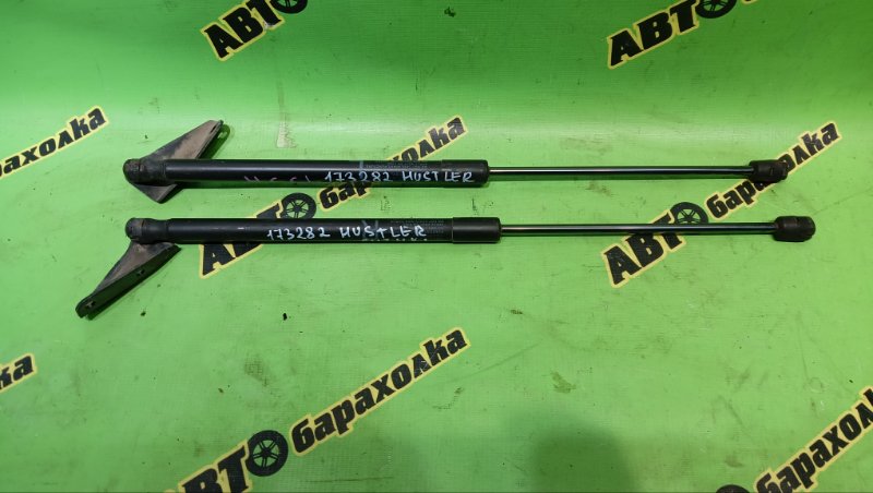 Амортизатор задней двери SUZUKI HUSTLER MR41S R06A 2015 (б/у)