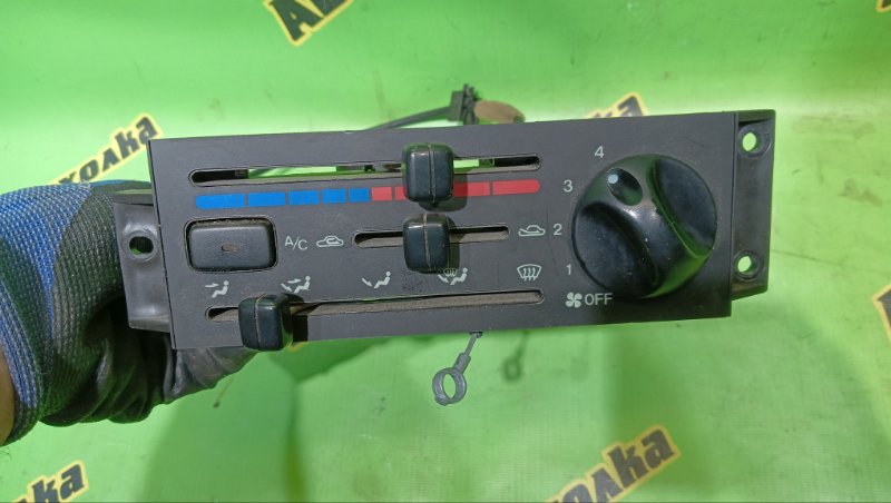 Климат-контроль MAZDA DEMIO DW3W B3 1998 (б/у)