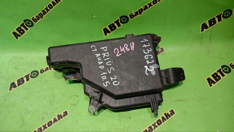 Блок предохранителей TOYOTA PRIUS NHW20 1NZ-FXE 2005 (б/у)