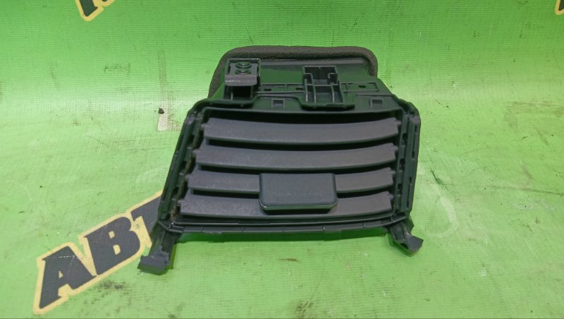 Решетка вентиляционная HONDA STEPWGN RK5 R20A 2011 левая (б/у)