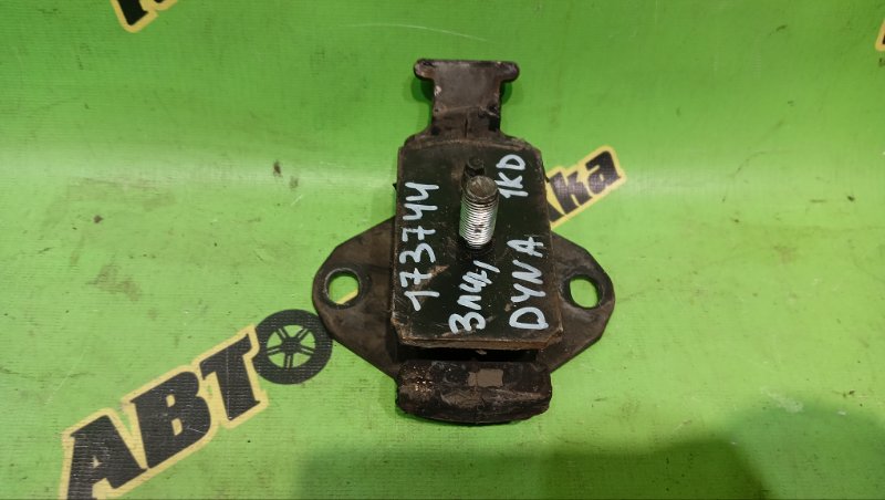 Подушка двигателя TOYOTA DYNA KDY231 1KD-FTV 2015 правая (б/у)