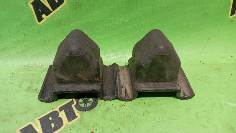 Отбойник MITSUBISHI CANTER FB511B 4M40 1996 (б/у)