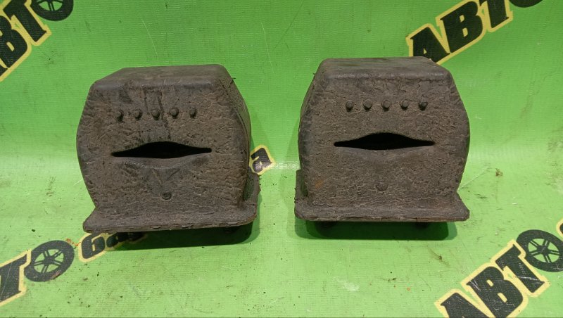 Отбойник MITSUBISHI CANTER FB511B 4M40 1996 (б/у)