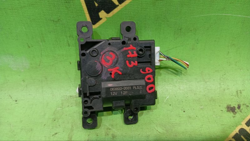 Сервопривод заслонок печки TOYOTA YARIS MXPA10 M15A 2022 (б/у)