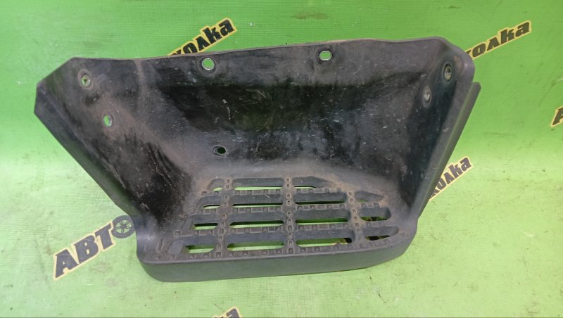 Подножка TOYOTA DYNA KDY231 1KD-FTV 2015 правая (б/у)