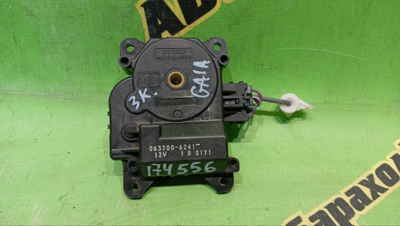 Сервопривод заслонок печки TOYOTA GAIA SXM10 3S-FE 2000 (б/у)