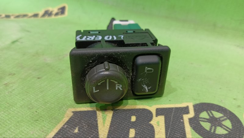 КНОПКА РЕГУЛИРОВКИ ЗЕРКАЛ NISSAN LIBERTY RM12 QR20(DE) 2002 (б/у)