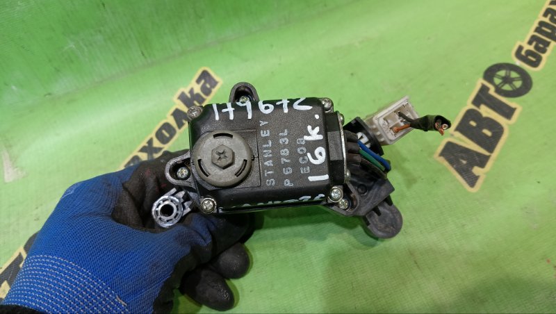 КОРРЕКТОР ФАРЫ NISSAN VANETTE SK82VN F8 2007 левый (б/у)