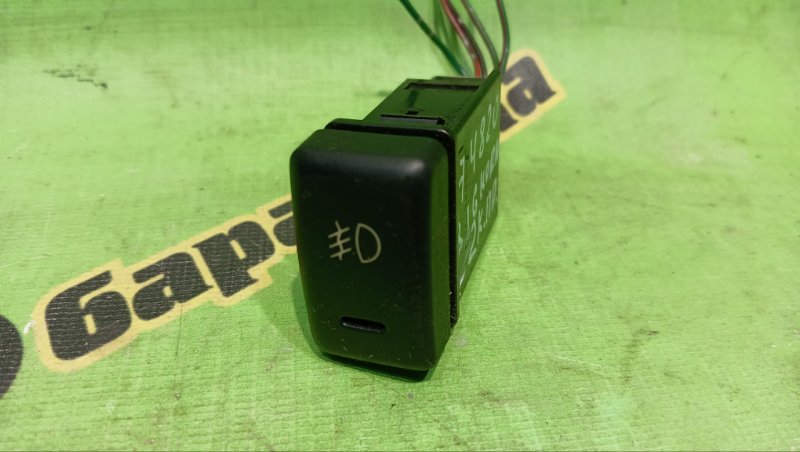 Кнопка туманки ISUZU BIGHORN UBS26GW 6VE1 1999 (б/у)