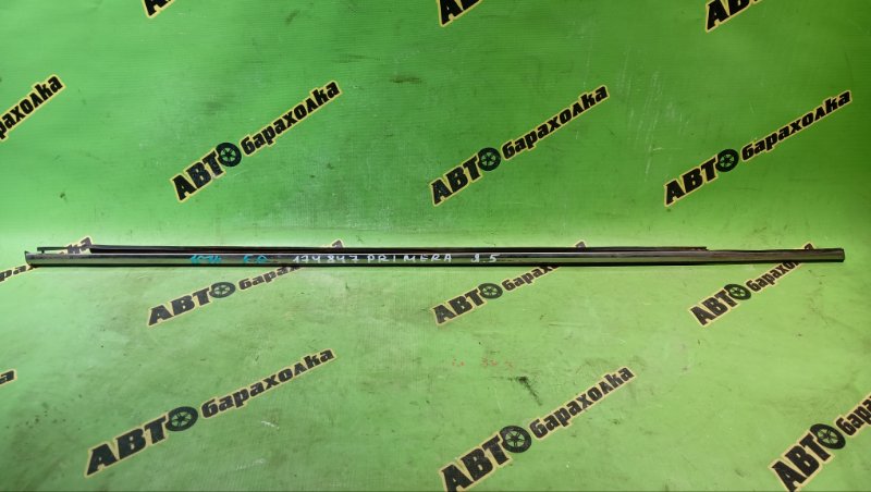 Молдинг стекла TOYOTA CORONA PREMIO ST210 3S-FSE 1998 передний правый (б/у)