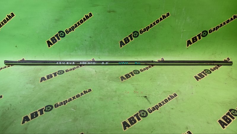 Молдинг стекла TOYOTA CORONA PREMIO ST210 3S-FSE 1998 задний левый (б/у)