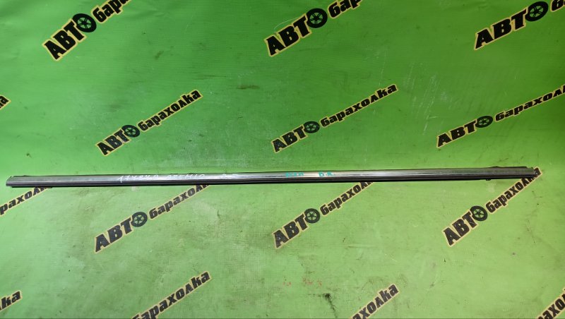 Молдинг стекла TOYOTA CORONA PREMIO ST210 3S-FSE 1998 задний правый (б/у)