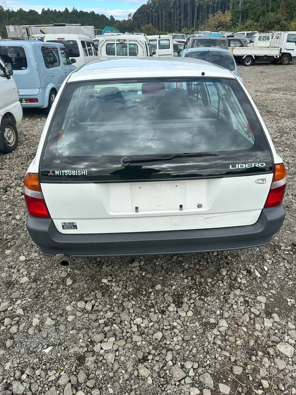 Дверь 5-я MITSUBISHI LIBERO CB2V 4G15 2000 (б/у)