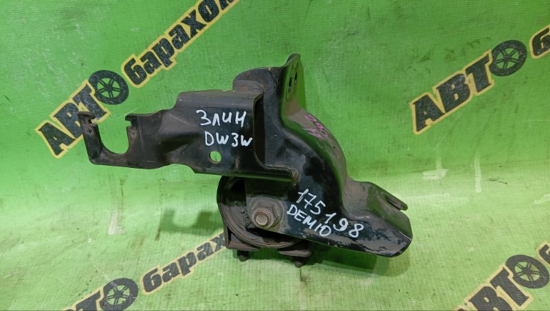Крепление подушки двс MAZDA DEMIO DW3W B3 2002 заднее (б/у)