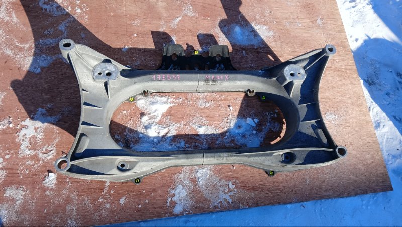 Балка под двс TOYOTA MARK X GRX120 4GR-FSE 2005 (б/у)