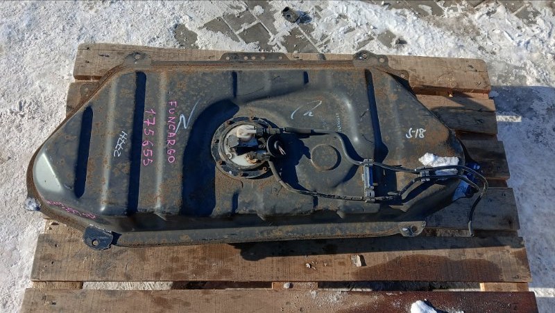 Бак топливный TOYOTA FUNCARGO NCP20 2NZ-FE 2000 (б/у)