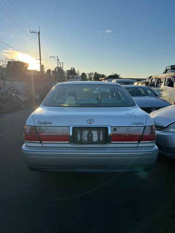 Крышка багажника TOYOTA CROWN JZS171 1JZ-GE 2000 (б/у)